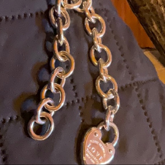 Return To Love Tiffany Bracelet - Picture 5 of 7